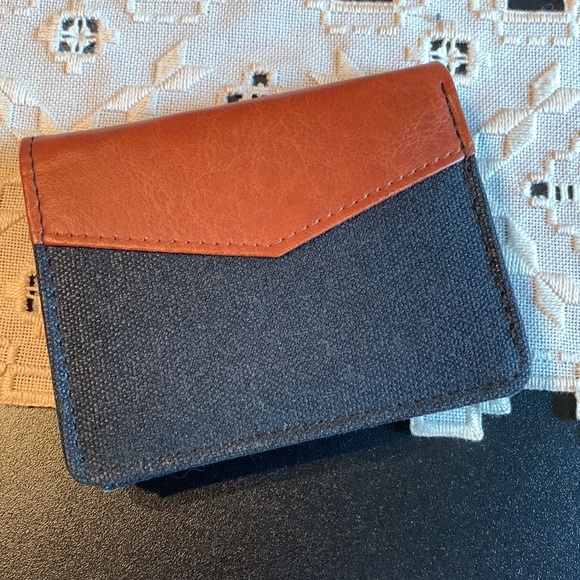 3/25$ Wallet - Picture 4 of 4